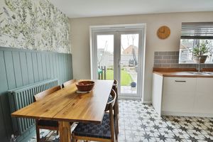 Photo 9- click for photo gallery